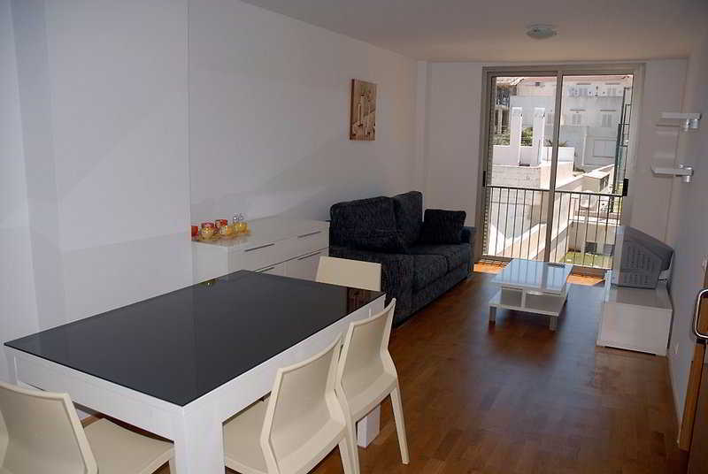 Apartamentos Es Cavall Cala'N Forcat  Exteriör bild